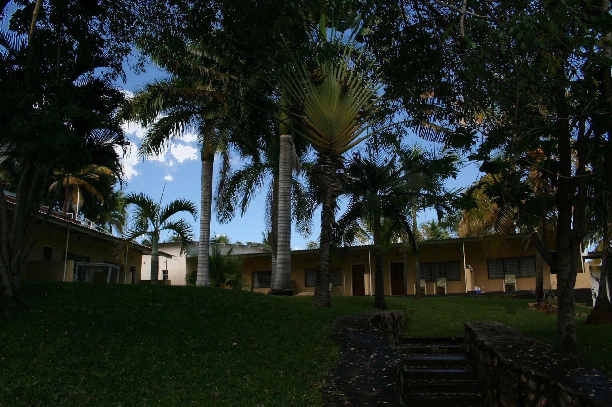 Lake Safari Lodge Siavonga Buitenkant foto