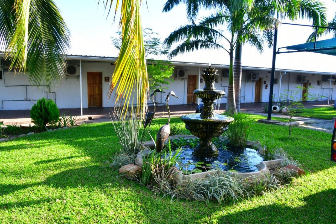 Lake Safari Lodge Siavonga Buitenkant foto
